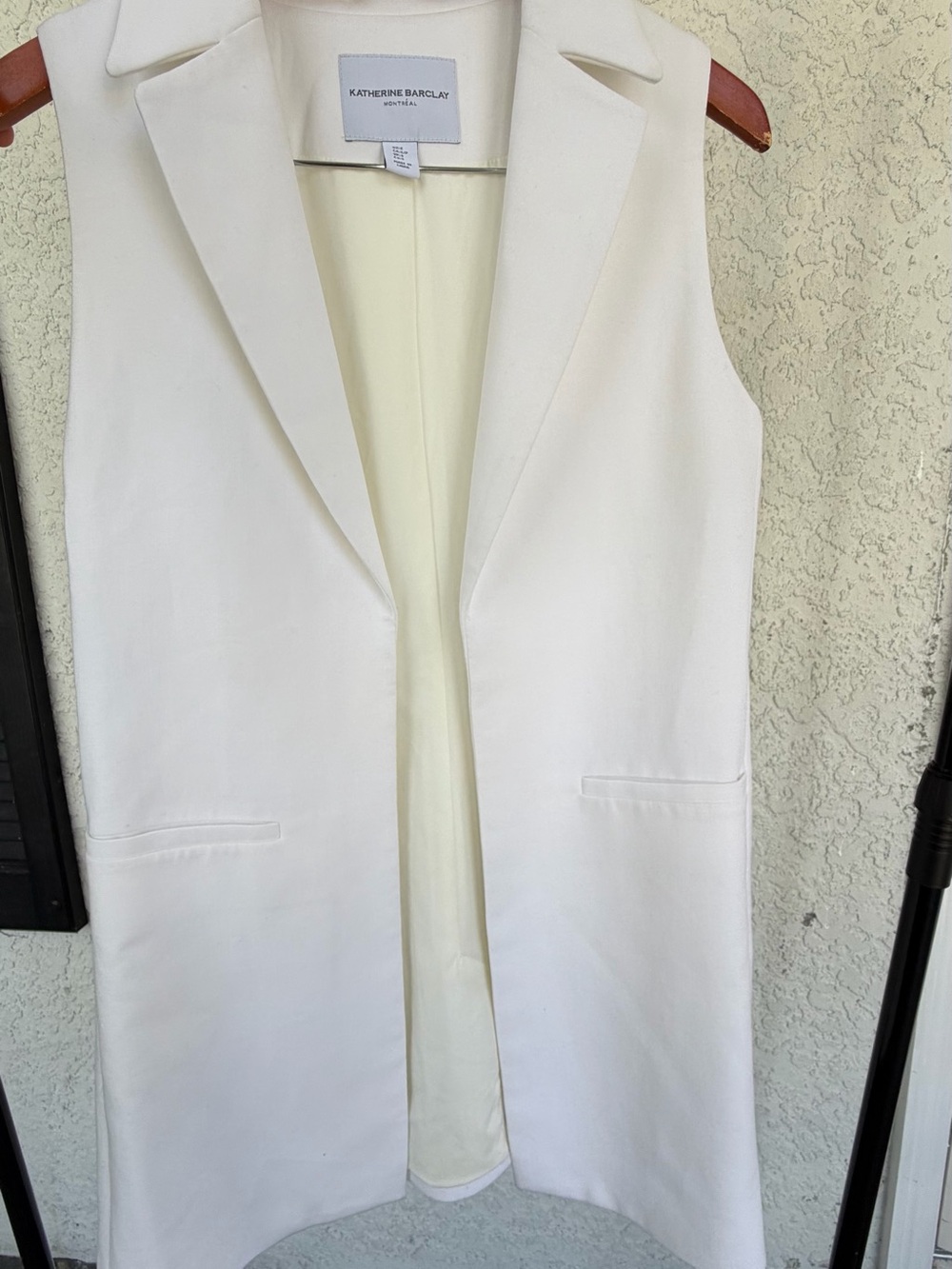 Katherine Barclay Montreal Women’s S White long Blazer Vest Sleeveless openfront